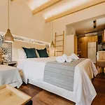 Hidden Gem ι Apartment Loutraki (Corinthia)