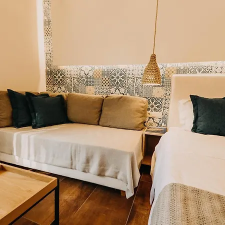 Hidden Gem ι * Loutraki (Corinthia)