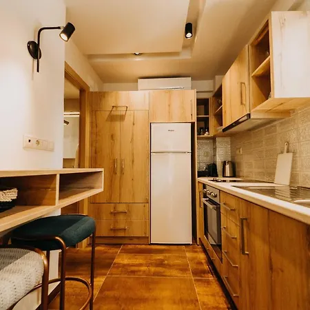 Hidden Gem ι Apartamento Loutráki