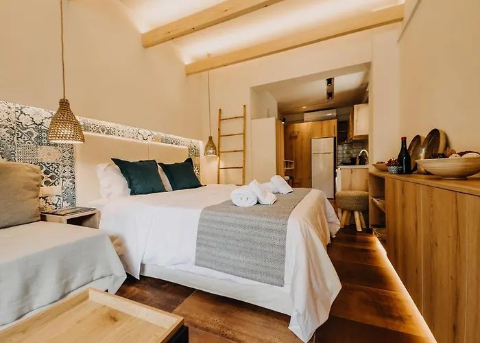 Hidden Gem ι Loutráki